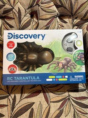 NWT Discovery RC Tarantula Toy